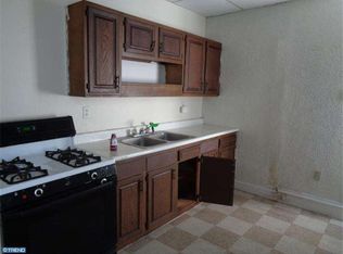 809 Douglass St, Reading, PA 19604