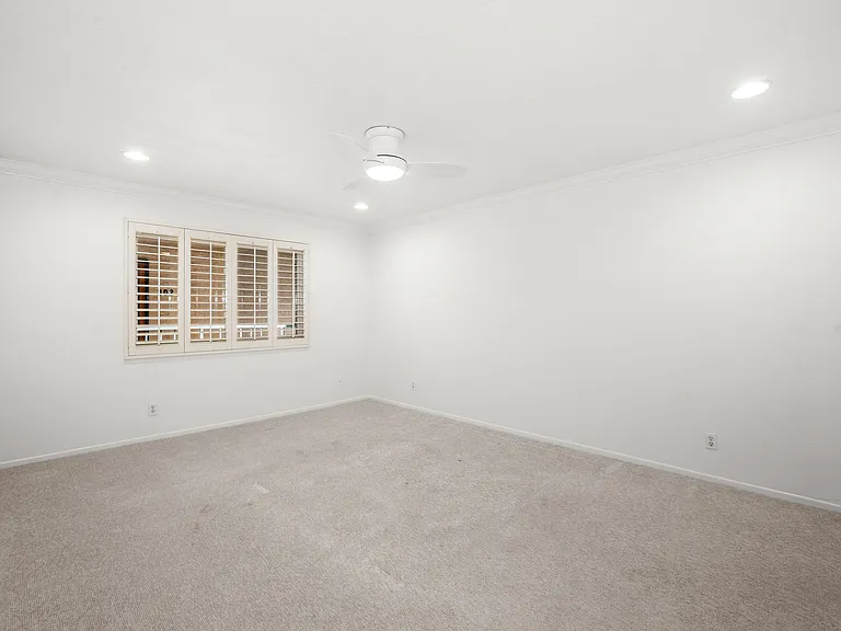 2700 E Panorama Dr #304 — Photo 13