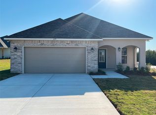 635 Sandy Ridge Cir, Shreveport, LA 71107