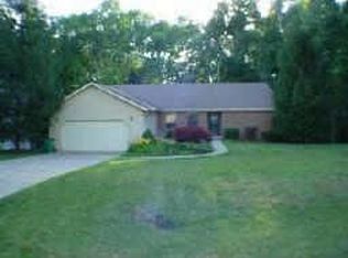 290 Hillgail Rd SW, Pataskala, OH 43062