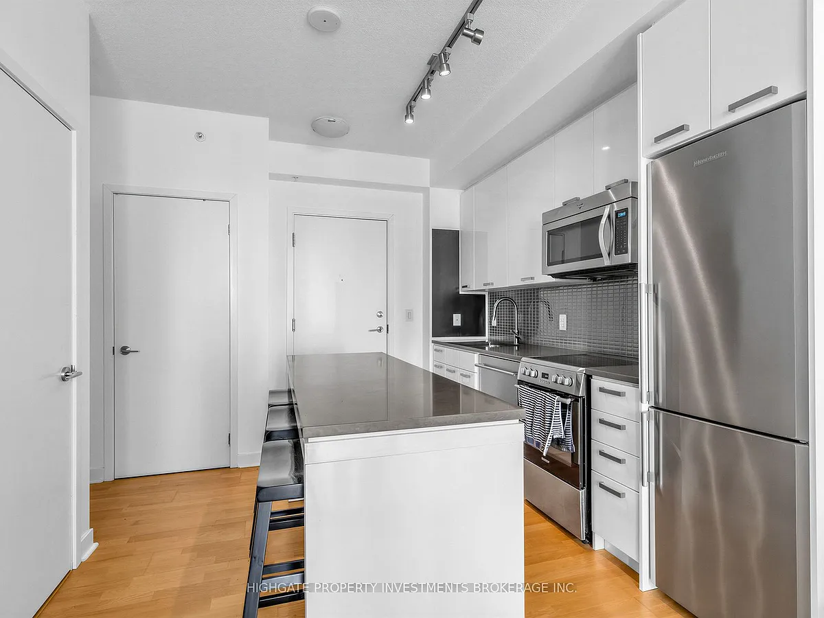Building Photo - 295 Adelaide St W #2311
