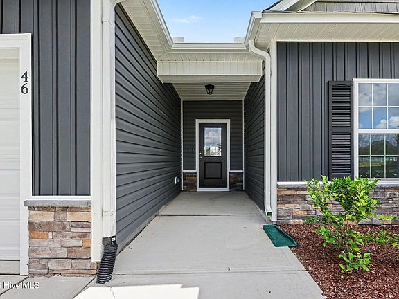 4th image of 46 Fiddleneck Court