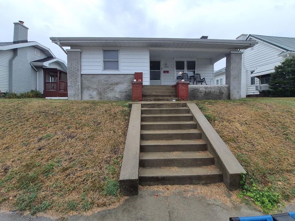 1st image of 1409 E Saint Clair St