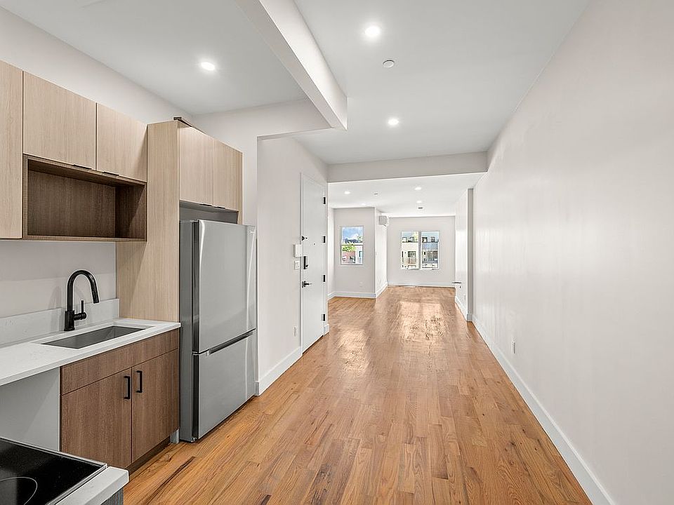 1st image of 244 Montrose Ave #3F