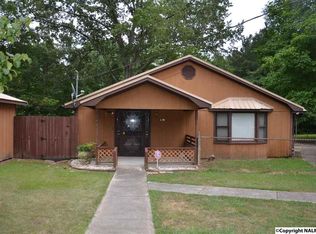 2039 Ewing Ave, Gadsden, AL 35901