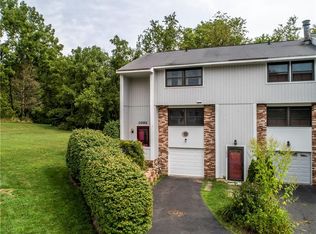 1032 Ryeland Ct, Bridgeville, PA 15017