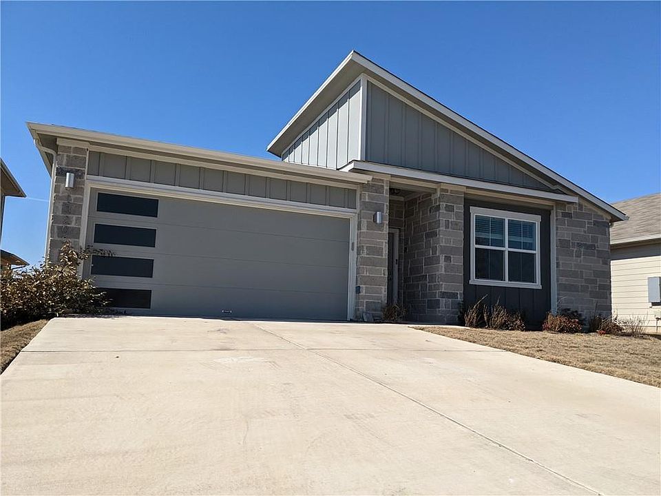 1st image of 13200 Bryson Dr