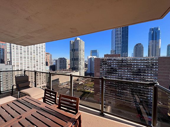 5th image of 280 Luis M Marin Blvd #21L