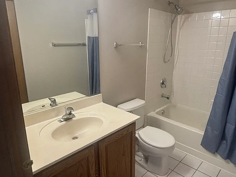 2845 Falling Waters Dr — Photo 9