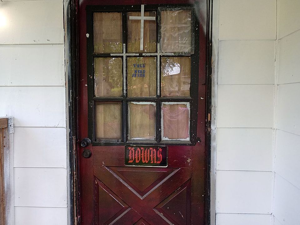 2nd image of 304 Highland Ave