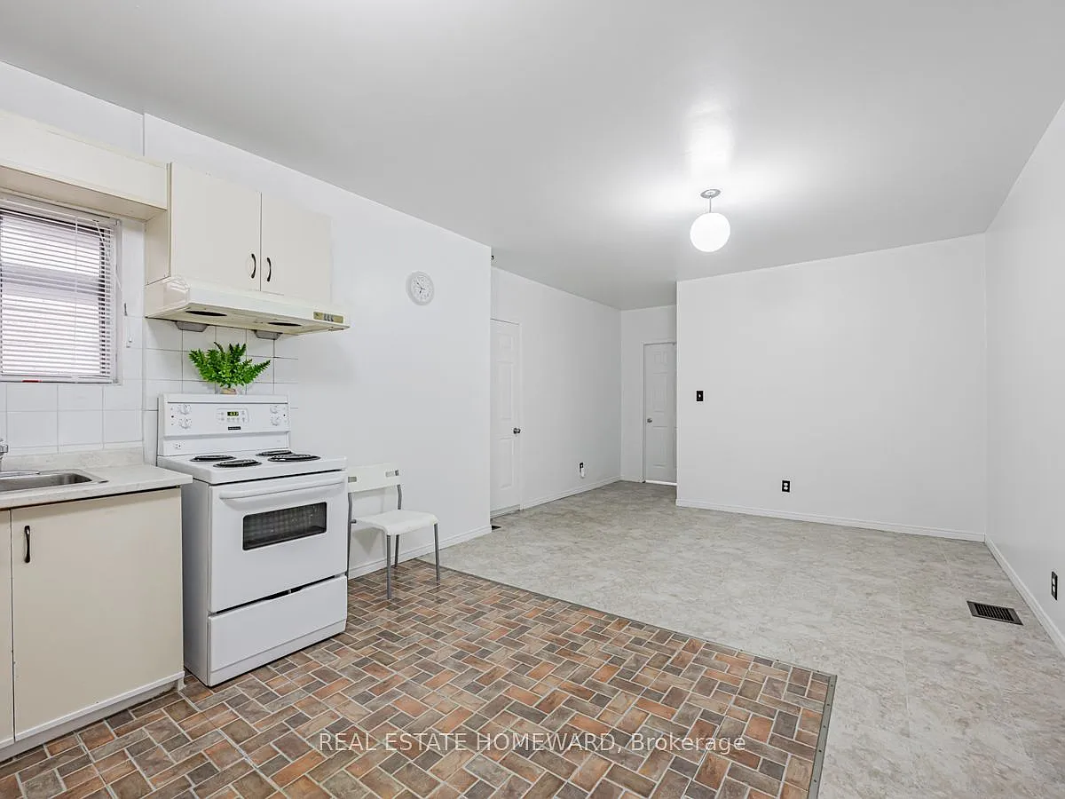 2 bed, $2,000 — Photo 3