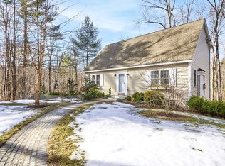 28 Worcester Dr, Littleton, MA 01460