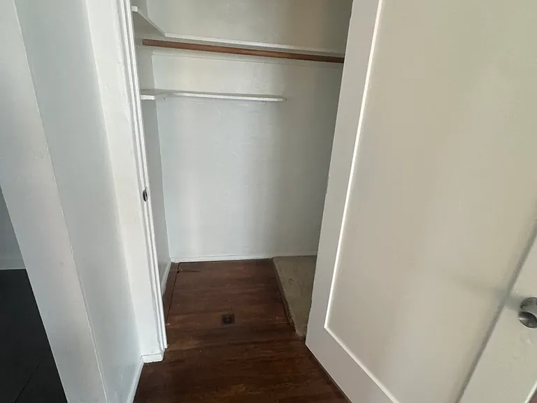 4907 E Ocean Blvd #1 — Photo 8
