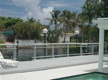 2nd image of 13205 Biscayne Blvd