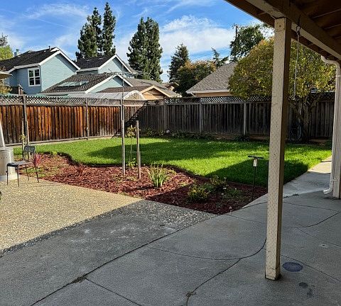 2nd image of 10470 Beardon Dr