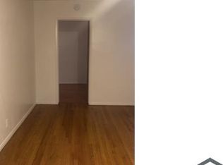 734 Linden Ave APT 6, Long Beach, CA 90813