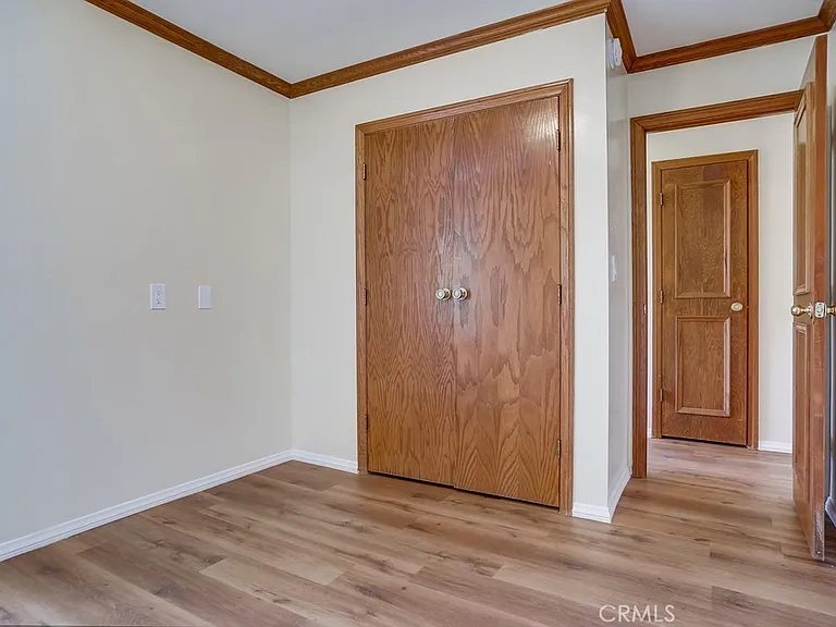 1307 Mackay Ln — Photo 33