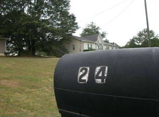 24 Azalea Dr, Villa Rica, GA 30180