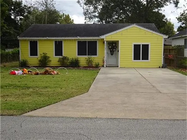 7418 W Temperance Ln, Deer Park, TX 77536