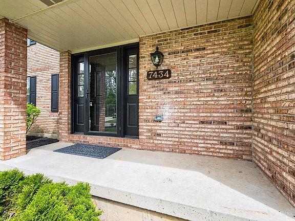 5th image of 7434 Preakness Ln