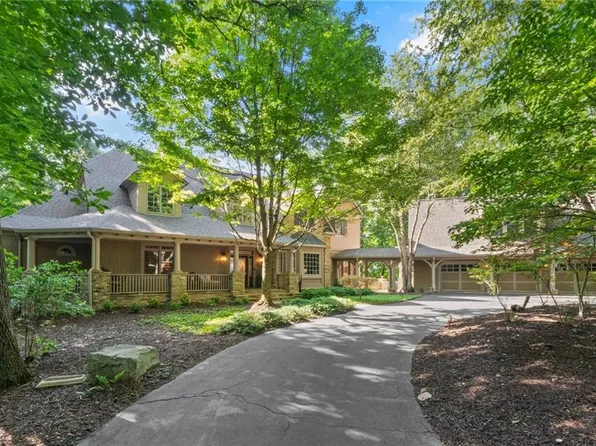 1145 Cox Mountain Dr, Jasper, GA 30143