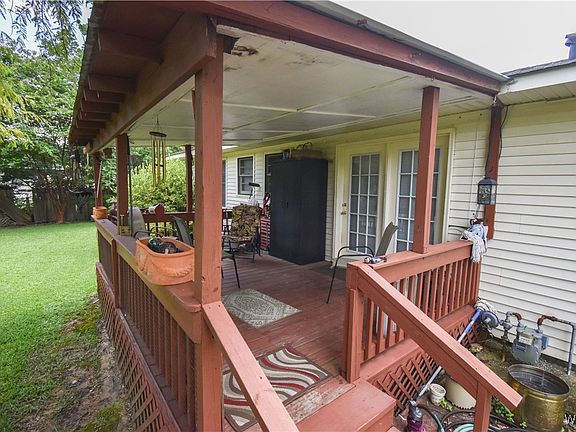 4th image of 7100 37th St