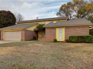 1905 Norwich Cir, Yukon, OK 73099