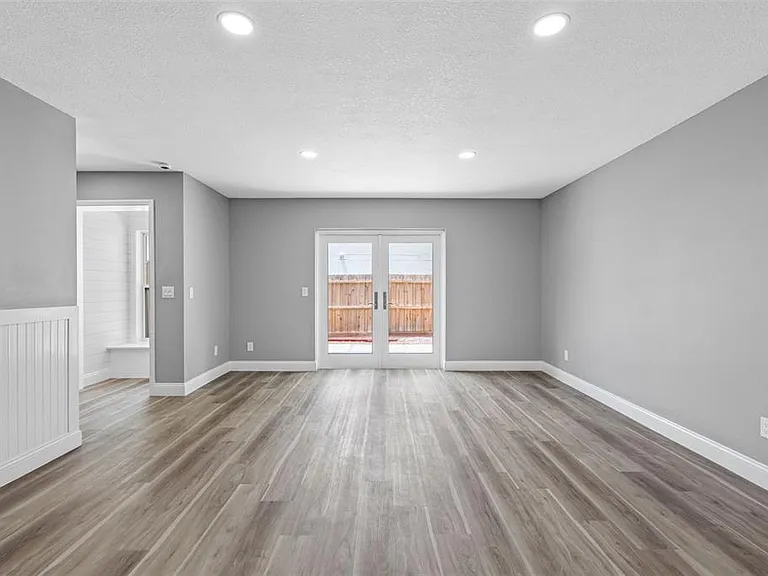 3420 S Carter St #C — Photo 22