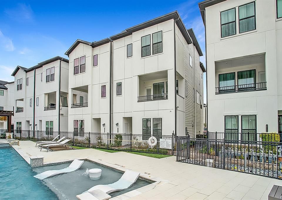 1st image of 2812 Grand Fountains Dr #F