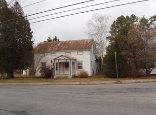 73 Riverside Dr, Chestertown, NY 12817