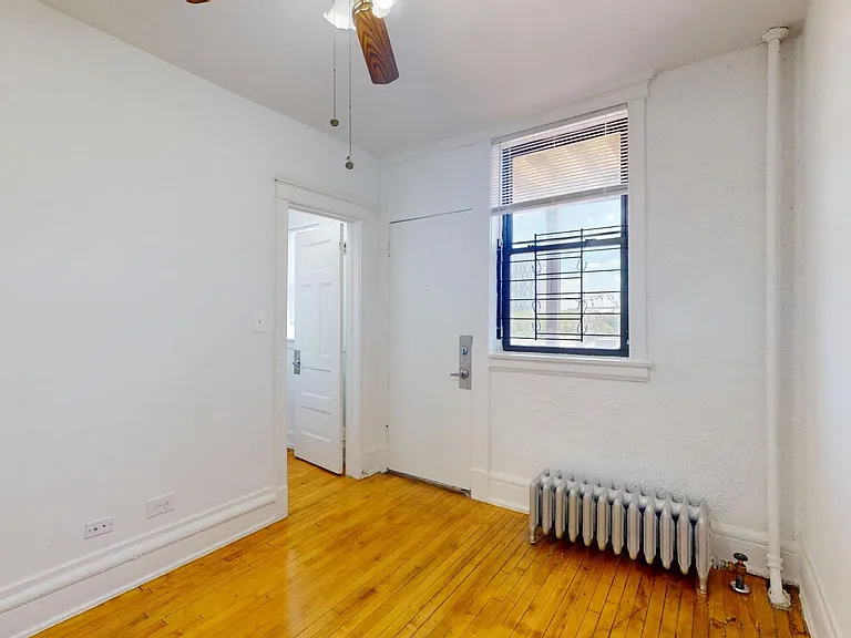1515 E. 54th Street — Photo 55