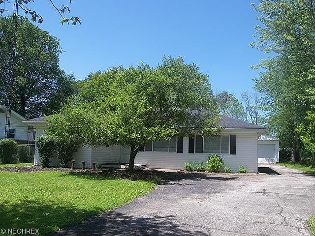 1st image of 5566 Columbia Dr
