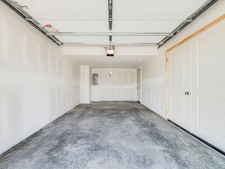 Pine Creek Townhomes — Photo 24