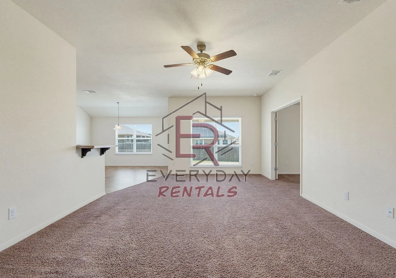 Beautiful 5 bedroom — Photo 3