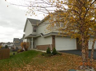 545 N Maggie Ln, Romeoville, IL 60446