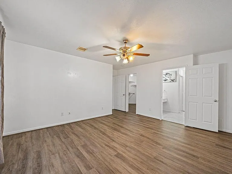 8131 Golden Trace Ct — Photo 4