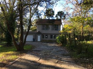 330 W Baxter St, De Leon Springs, FL 32130