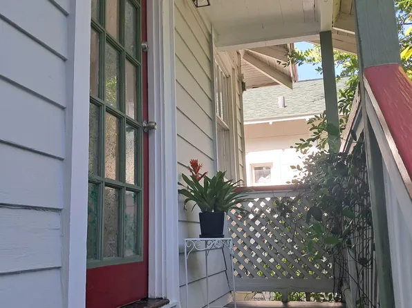 1408 7th Ave N #1/2, Saint Petersburg, FL 33705