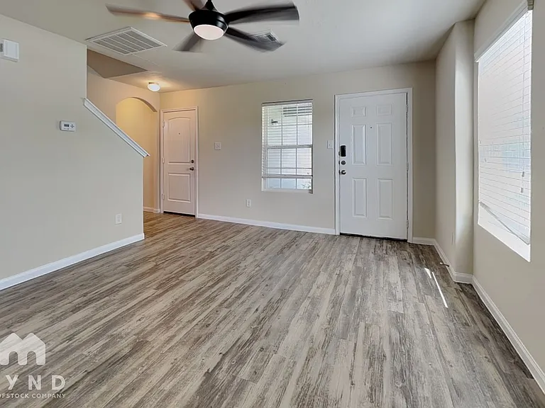 10119 Berrypatch Ln — Photo 5