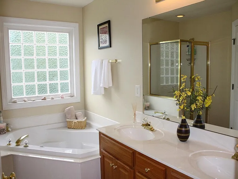 204 Gingergate Dr — Photo 9