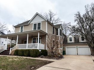 641 Oakwood Ave, Saint Louis, MO 63119