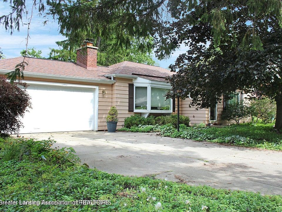 1st image of 1615 Ridgewood Dr
