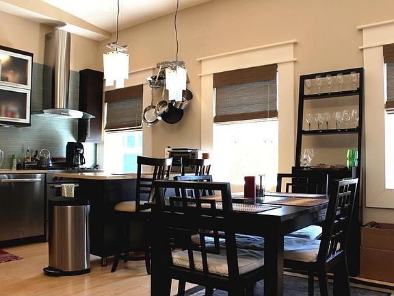 Dining room / kitchen