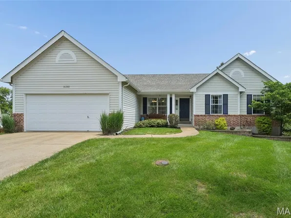 16301 Cherry Hills Meadows Ct, Grover, MO 63040