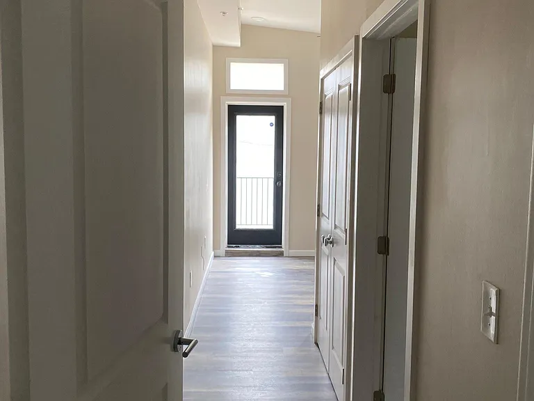 1805 Saint Paul St #3 — Photo 8