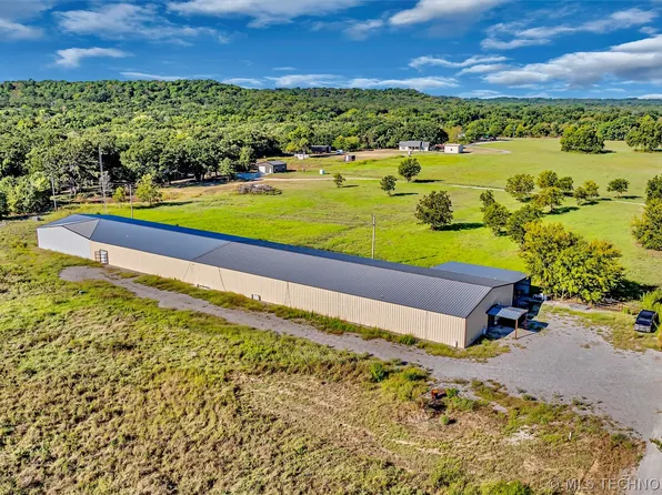 12367 Renick Rd, Marietta, OK 73448