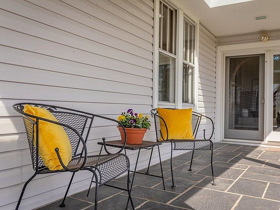 4th image of 16540 Stoney Lea Ln