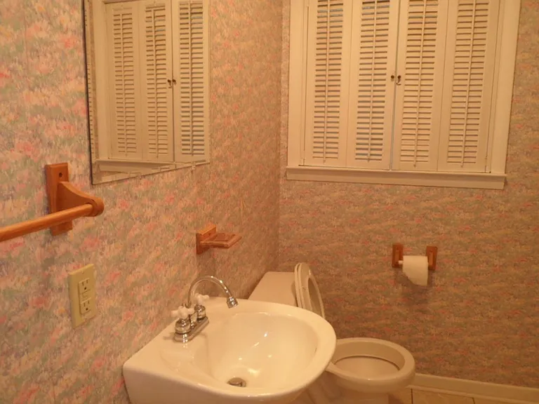 1068 Monteith Branch Rd — Photo 10