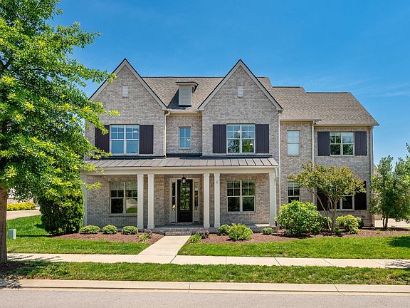 2nd image of 513 Central Dr