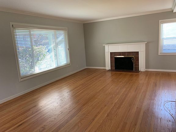 4th image of 1117 Tilton Ave